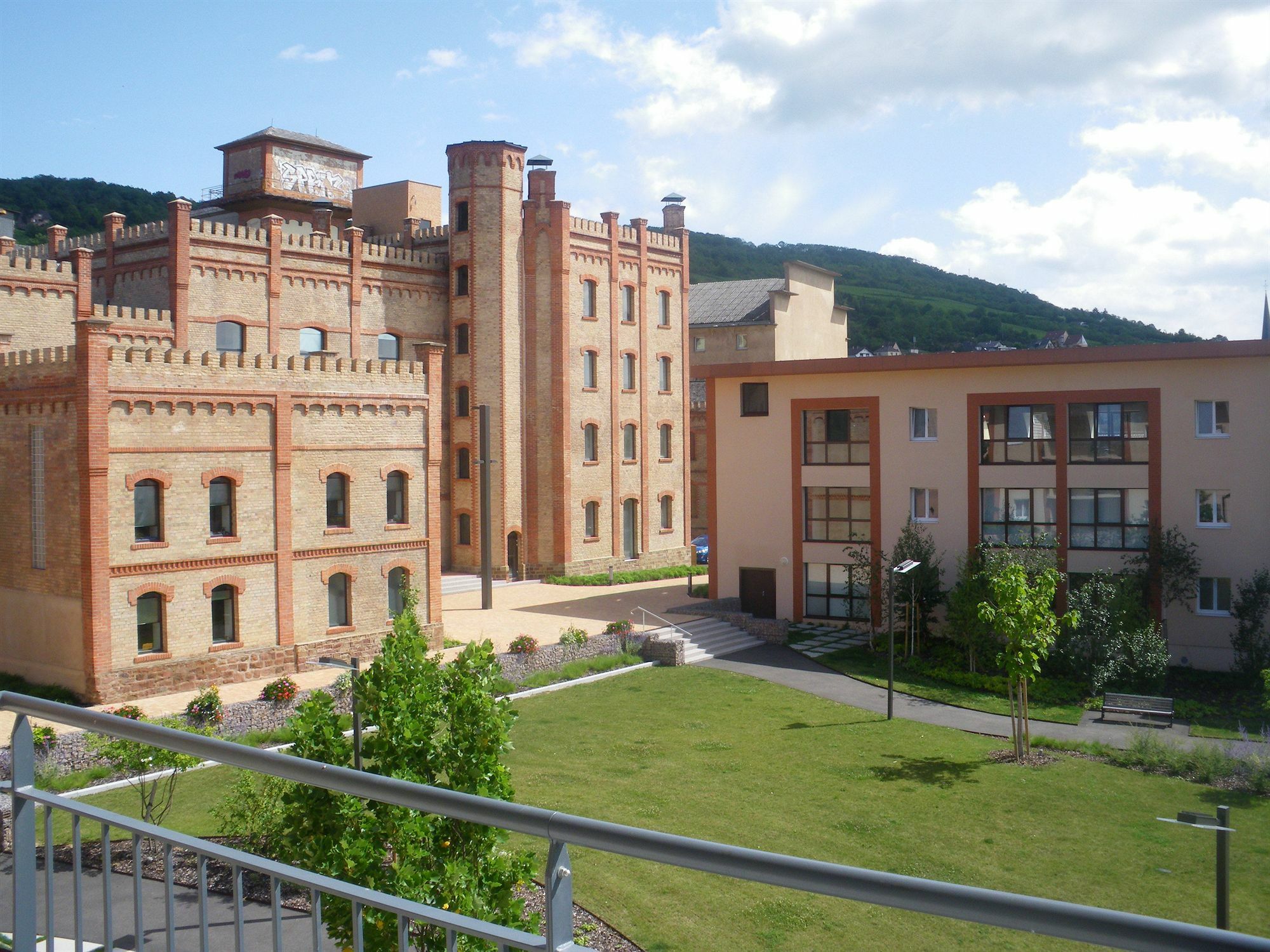 Zenitude Hôtel-Résidences Les Portes d'Alsace Mutzig Esterno foto